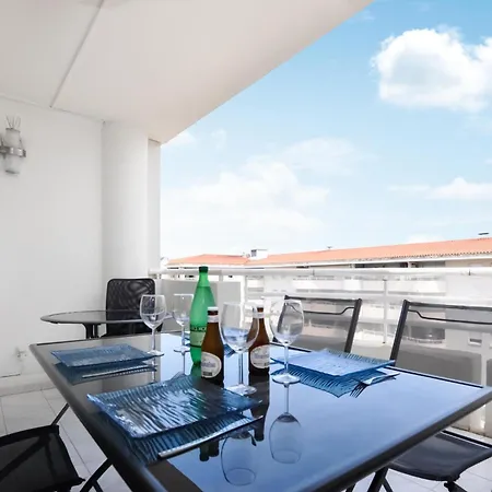 1 Bedroom Stunning In شقة *